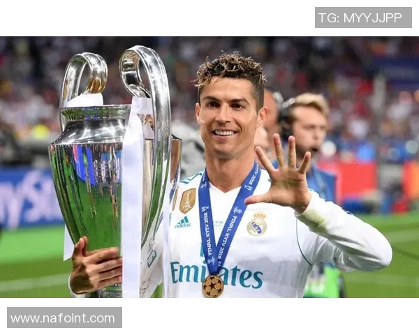 2022年足球明星精彩瞬间回顾与经典图片分享